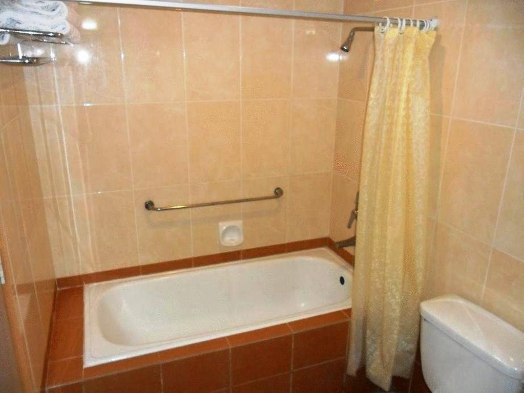 Hotel Bintang Warisan 2*